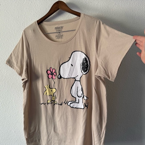Peanuts Snoopy Woodstock Flower Graphic T-Shirt Nostalgic Plus 1X Cute Casual - Picture 5 of 8